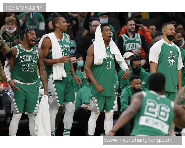 骑士与凯尔特人第三场激战回顾球员表现与战术分析全景呈现